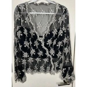 VIE BY‎ VICTORIA ROYAL Black Beaded Embroidered Top Size 12